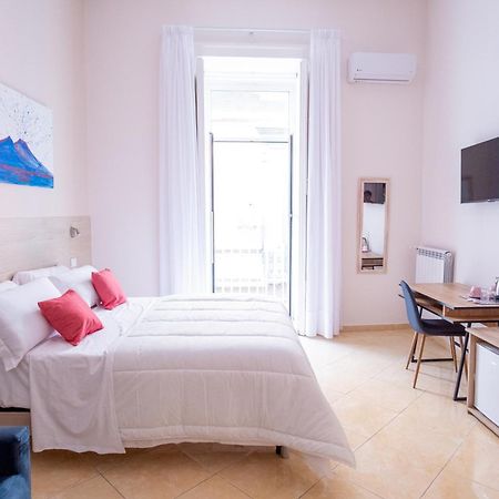 Leone Suites Toledo Napels Buitenkant foto