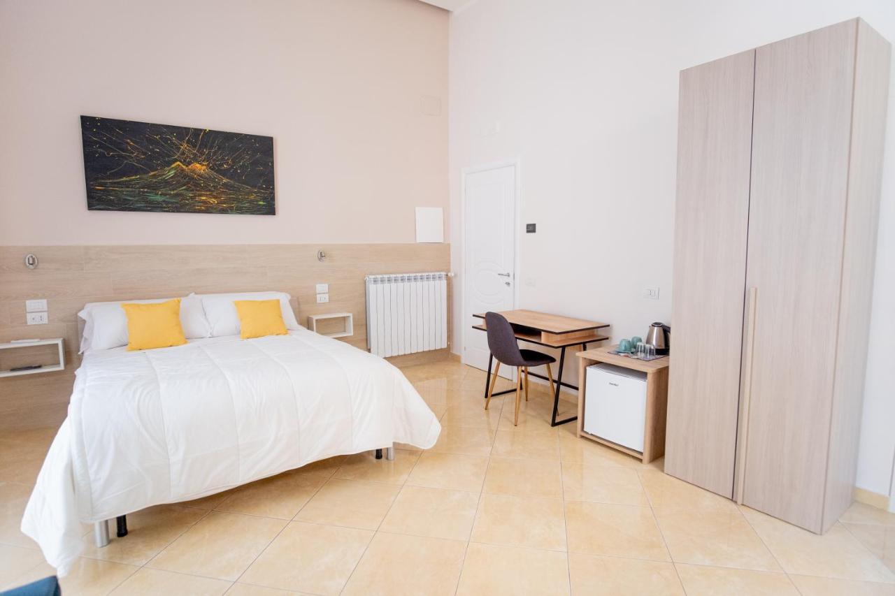 Leone Suites Toledo Napels Buitenkant foto