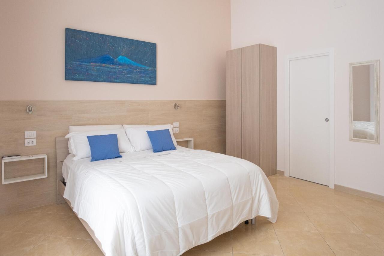Leone Suites Toledo Napels Buitenkant foto